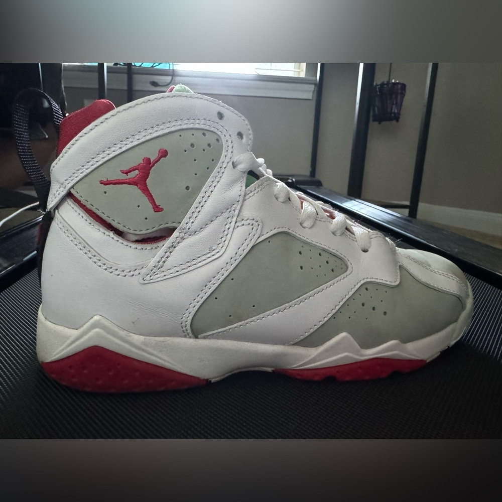Air Jordan 7 Hare